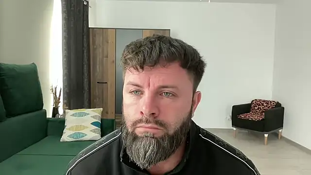 Snapshot of AlphaSparks chatting on 03.11.25 AlphaSparks online show from 03.11.25