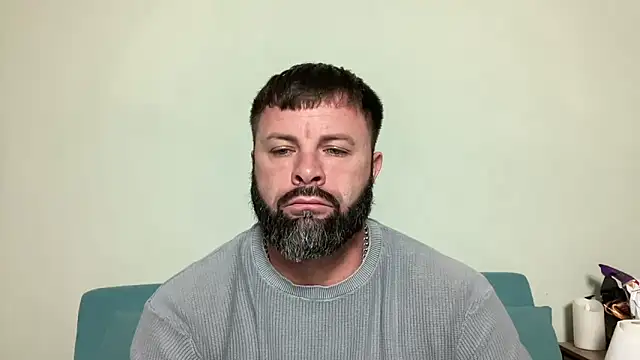 Snapshot of AlphaSparks chatting on 09.16.25 AlphaSparks online show from 09.16.25