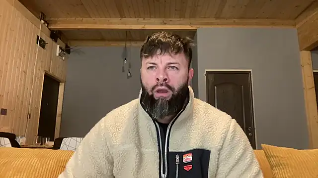 Snapshot of AlphaSparks chatting on 12.02.25 AlphaSparks online show from 12.02.25