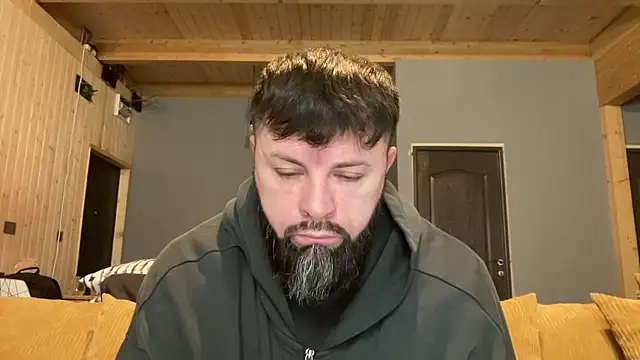 Snapshot of AlphaSparks chatting on 12.03.25 AlphaSparks online show from 12.03.25