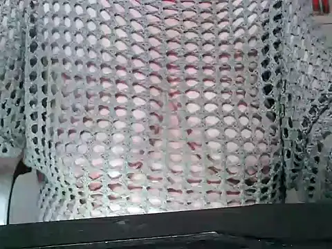 Snapshot of heidi60 chatting on 12.11.24 heidi60 online show from 12.11.24