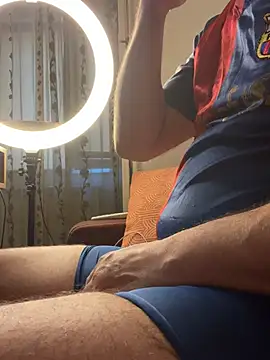 Snapshot of MarkReeds chatting on 01.26.25 MarkReeds online show from 01.26.25