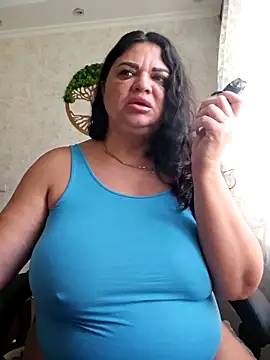 Snapshot of littleRikka chatting on 09.10.25 littleRikka online show from 09.10.25