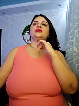 Snapshot of littleRikka chatting on 09.12.25 littleRikka online show from 09.12.25