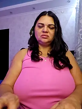 Snapshot of littleRikka chatting on 09.22.25 littleRikka online show from 09.22.25