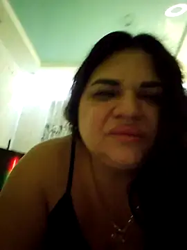 Snapshot of littleRikka chatting on 10.12.25 littleRikka online show from 10.12.25