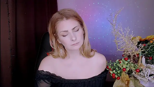 Snapshot of Eleonores chatting on 01.26.25 Eleonores online show from 01.26.25