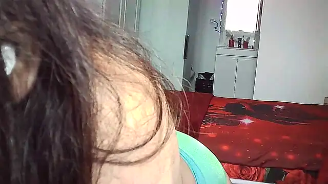 Snapshot of HotSpicyGujju chatting on 01.26.25 HotSpicyGujju online show from 01.26.25