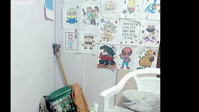 Snapshot of lizztaylor535 chatting on 09.22.25 lizztaylor535 online show from 09.22.25