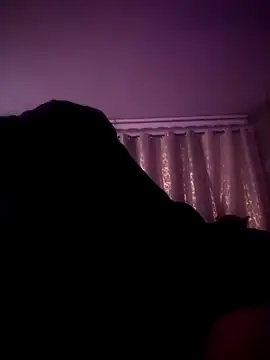 misscectito13 online show from 10.20.25