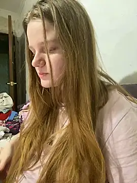 Snapshot of -MimmiLissa- chatting on 12.23.24 -MimmiLissa- online show from 12.23.24