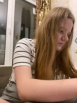 Snapshot of -MimmiLissa- chatting on 01.19.25 -MimmiLissa- online show from 01.19.25