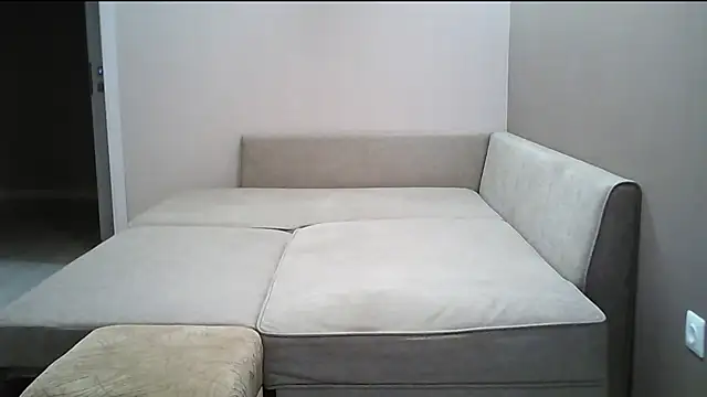 Snapshot of ivanka73 chatting on 12.21.24 ivanka73 online show from 12.21.24