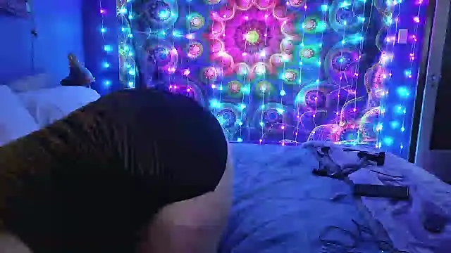 Snapshot of Babii_Nova chatting on 03.22.25 Babii Nova online show from 03.22.25