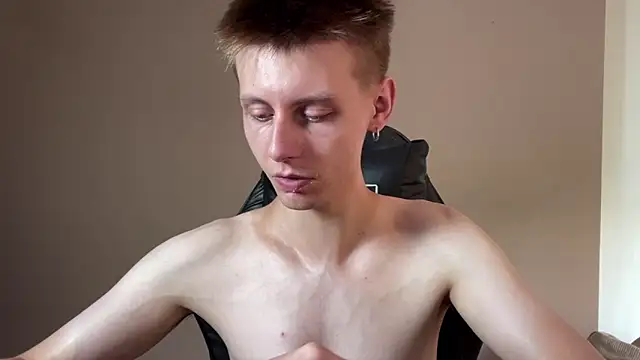 Snapshot of vladdymeow chatting on 01.26.25 vladdymeow online show from 01.26.25