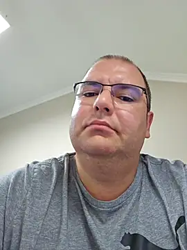 Snapshot of Andrew1900529 chatting on 09.18.25 Andrew1900529 online show from 09.18.25