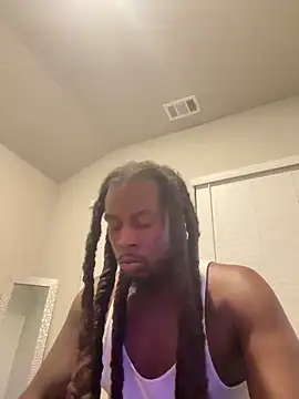 Snapshot of blue5455 chatting on 02.18.25 blue5455 online show from 02.18.25