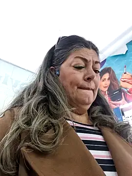 Snapshot of emma_tour chatting on 12.05.24 emma tour online show from 12.05.24