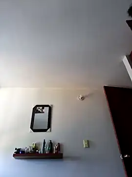 Snapshot of emma_tour chatting on 01.17.25 emma tour online show from 01.17.25