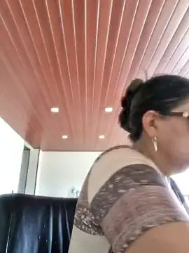 Snapshot of emma_tour chatting on 01.25.25 emma tour online show from 01.25.25