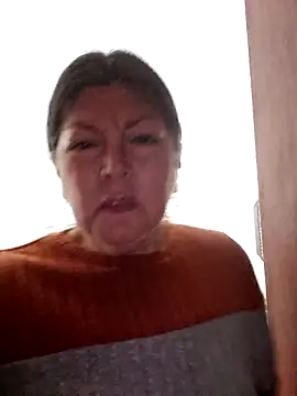 Snapshot of emma_tour chatting on 01.28.25 emma tour online show from 01.28.25