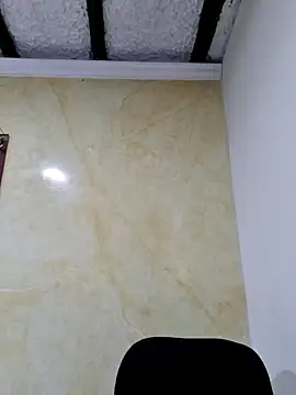 Snapshot of emma_tour chatting on 01.31.25 emma tour online show from 01.31.25