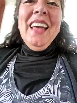 Snapshot of emma_tour chatting on 02.13.25 emma tour online show from 02.13.25