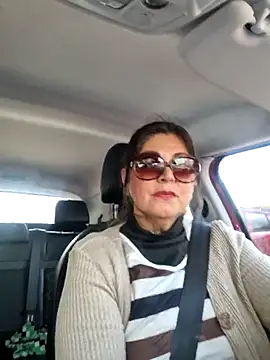 Snapshot of emma_tour chatting on 02.19.25 emma tour online show from 02.19.25