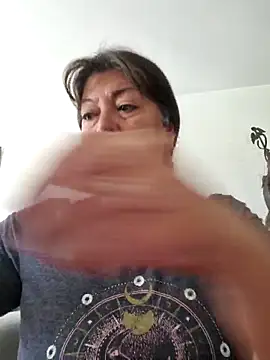 Snapshot of emma_tour chatting on 03.06.25 emma tour online show from 03.06.25