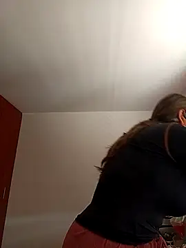 Snapshot of emma_tour chatting on 09.16.25 emma tour online show from 09.16.25