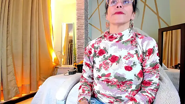 girasol walton online show from 01.15.25