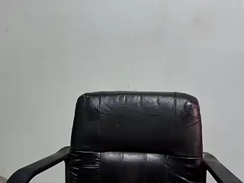 Snapshot of Emmaa_5 chatting on 02.15.25 Emmaa 5 online show from 02.15.25