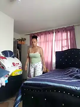 Mariana 444 online show from 02.27.25