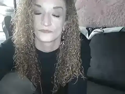 AshleyRain online show from 11.26.25