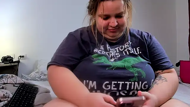 Snapshot of Blondylicious chatting on 02.26.25 Blondylicious online show from 02.26.25