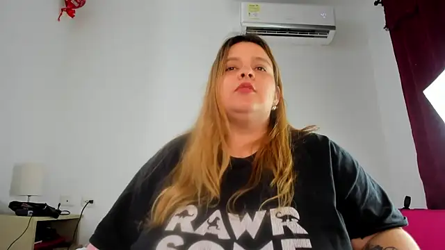 Snapshot of Blondylicious chatting on 03.07.25 Blondylicious online show from 03.07.25