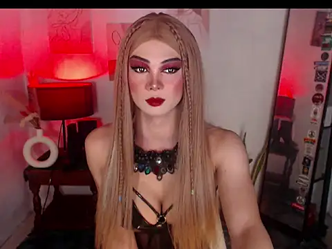 Snapshot of MagneticBeauty chatting on 10.01.25 MagneticBeauty online show from 10.01.25