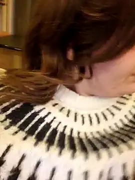 Snapshot of Cutegirlforyou chatting on 01.17.25 Cutegirlforyou online show from 01.17.25