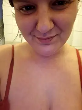 Snapshot of Cutegirlforyou chatting on 02.02.25 Cutegirlforyou online show from 02.02.25