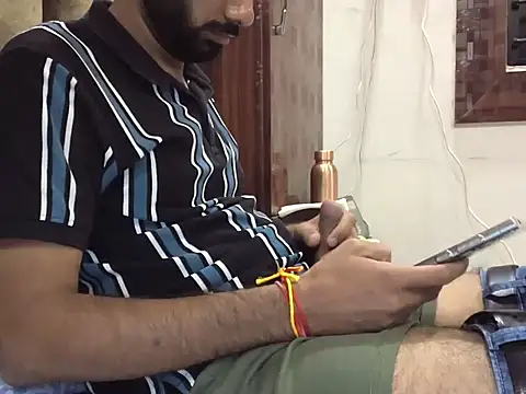 Snapshot of brownie_cake_cb chatting on 11.12.25 brownie cake cb online show from 11.12.25