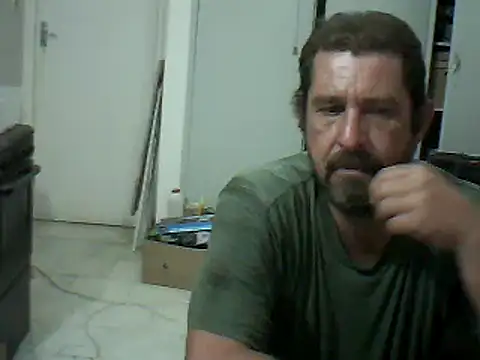 Snapshot of TryingWind chatting on 02.24.25 TryingWind online show from 02.24.25
