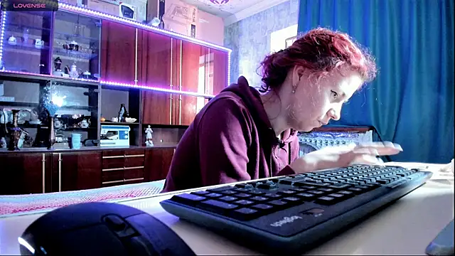 pa1e pr1ncess online show from 03.21.25