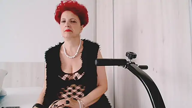 MilfSupreme online show from 10.03.25