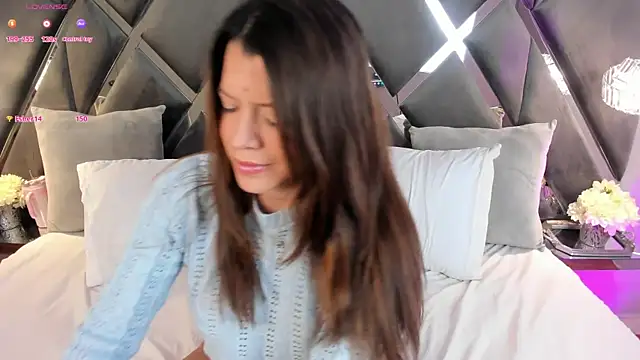 emperatriz reyes online show from 02.10.25