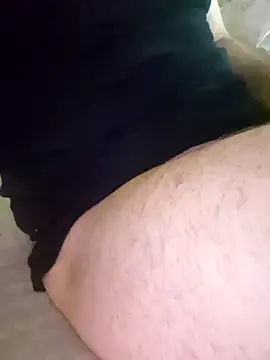 Snapshot of AquaMenn chatting on 03.19.25 AquaMenn online show from 03.19.25