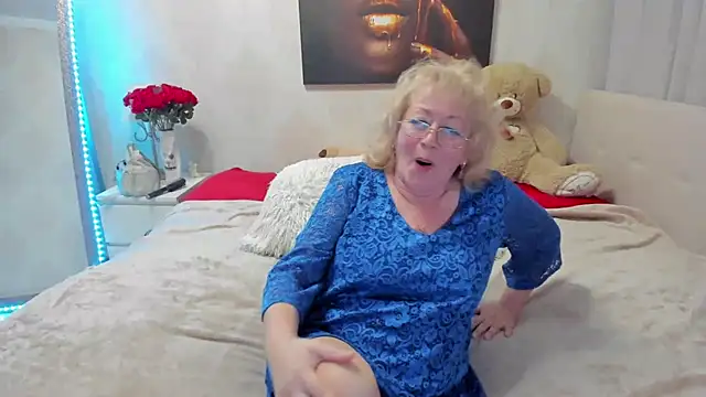 laylaroma online show from 11.17.25