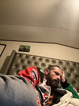 Snapshot of Sitonmyface2020@xh chatting on 02.25.25 Sitonmyface2020xh online show from 02.25.25