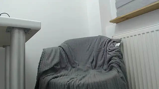 Snapshot of master4bitch24 chatting on 10.04.25 master4bitch24 online show from 10.04.25