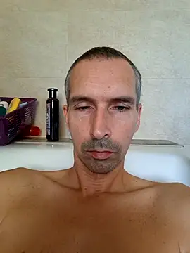 Snapshot of Geiler-boy313 chatting on 10.03.25 Geiler-boy313 online show from 10.03.25