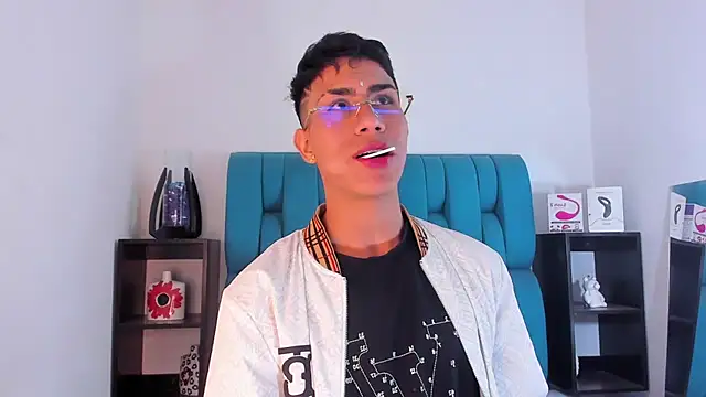 AlanNaughty online show from 01.19.25